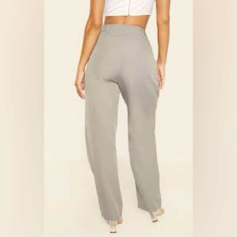 🔥VTG KRIZIA,Moods Soft Gabardine Pleated High-Waisted,Tapered-Leg Pant,Size 12 - Picture 2 of 9